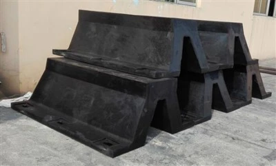 Docka gummiskärm