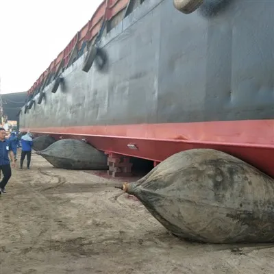 Rullkrockkudde för sjösättning av fartyg